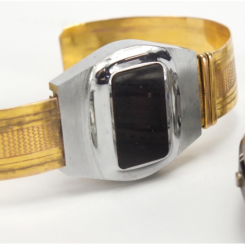 315 - Three vintage gentleman's digital wristwatches