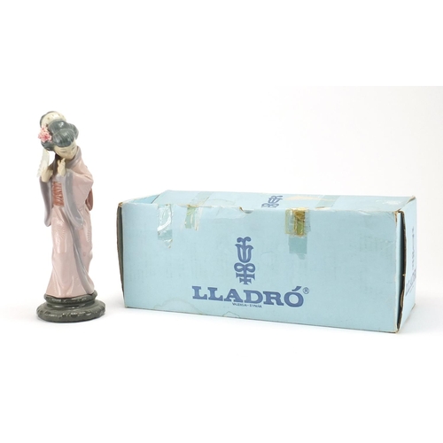2085 - Lladro figurine with box, Japonesita Timidan number 4990, 29cm high