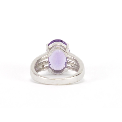 2468 - 9ct white gold amethyst ring, size N, approximate weight 6.3g