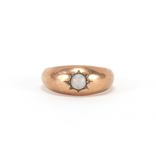 2452 - Victorian 9ct gold cabochon opal ring, size P, approximate weight 2.7g