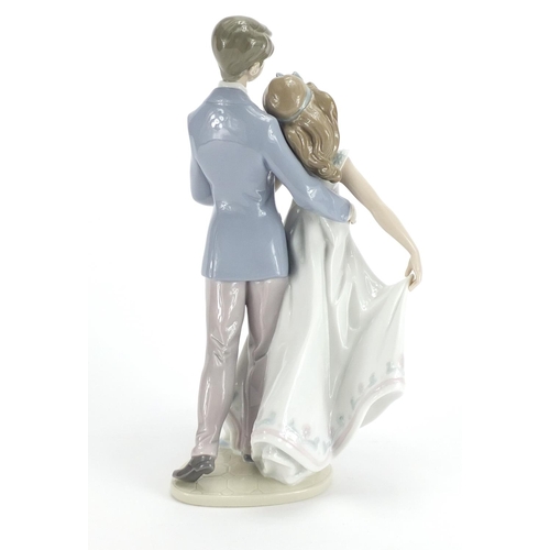 2238 - Lladro figure group Now and Forever with box, numbered 7642, 28cm high