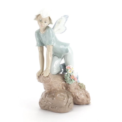 2233 - Lladro figure Prince of Elves with box, numbered 7690, 22.5cm high