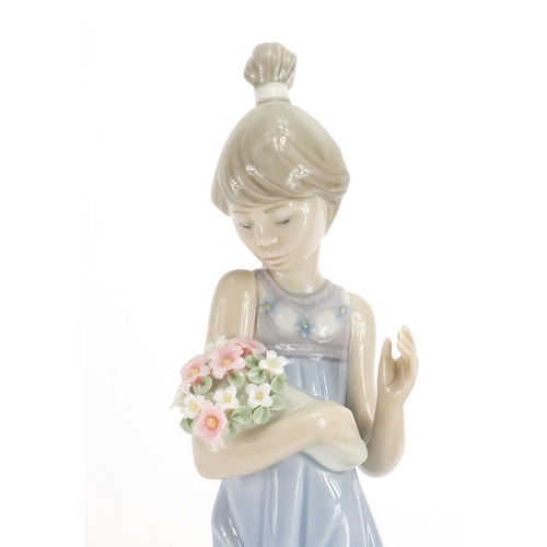 2219 - Two Lladro figurines including Spring Token both with boxes, numbered 5604 and 5217, the largest 21c... 