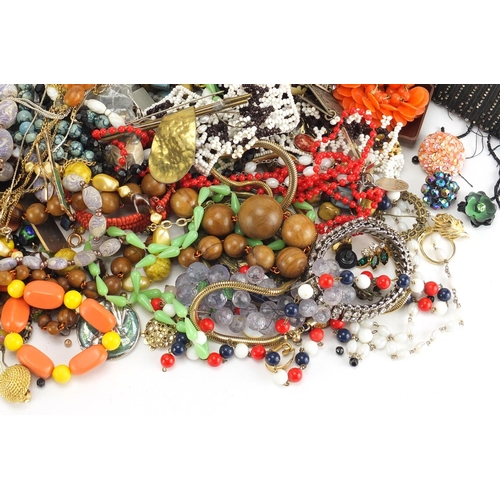 360 - Costume jewellery including necklaces, bracelets, brooches and earrings