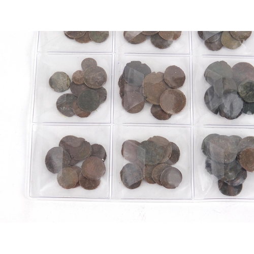 593 - Collection of Roman coins