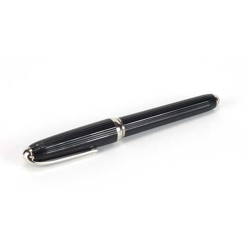 77 - Cartier fountain pen with 18k gold nib, fitted case, certificate and refills, serial number 002438