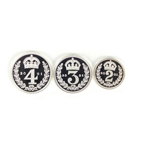 2556 - Elizabeth II 2001 Maundy part coin set