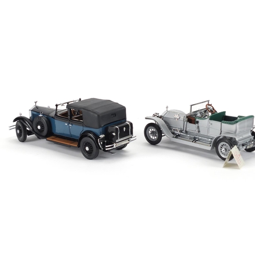 2432 - Three Franklin Mint Rolls Royce die cast vehicles