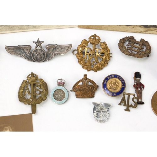 143 - Predominantly British Militaria including First World War victory medal, awarded to T-206610PTE.S.J.... 