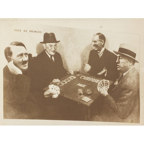 118 - ** DESCRIPTION AMENDED 8/7 ** Black and white press scanned photograph of Hitler playing cards, not ... 