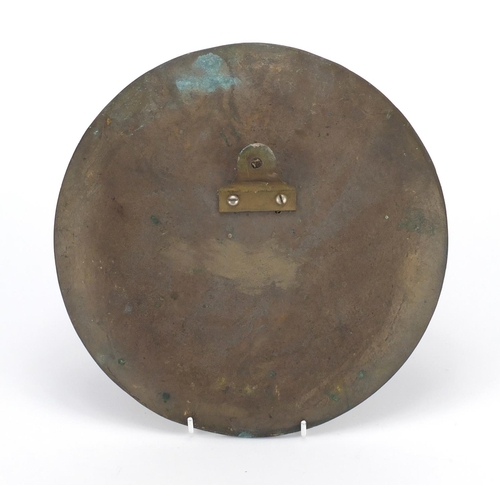 2523 - Bronze plaque cast with a horse, 26.5cm in diameter