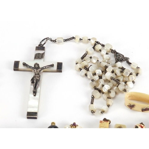 370 - Antique and later jewellery including enamelled buttons, ivory pendants and Corpus Christi necklaces