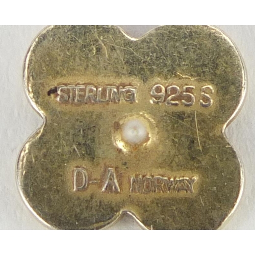 2673 - Pair of Norwegian silver and enamel flower head earrings by David Andersen, 1.1cm in diameter, appro... 