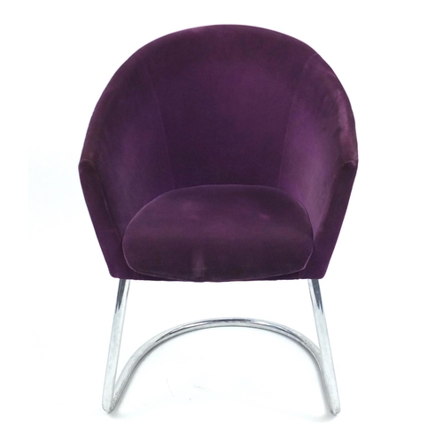 2117 - Artifort Megan cantilever chair designed by René Holten, 84cm high