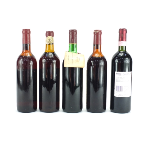 2215A - Five bottles of mature Chianto comprising a 1964 Barone Ricasoli Brolio Riserva, 1968 Castello Guicc... 