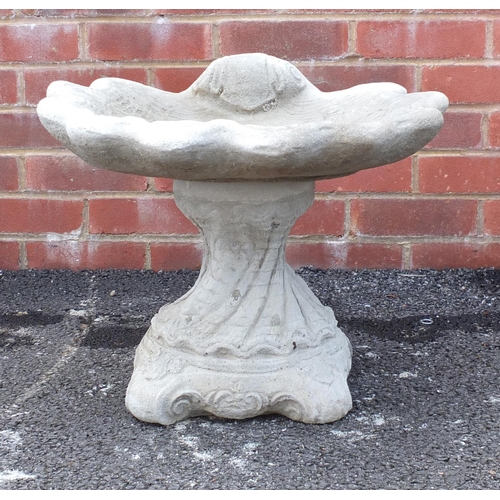 209 - Stoneware garden shell-shaped bird bath 39cm H