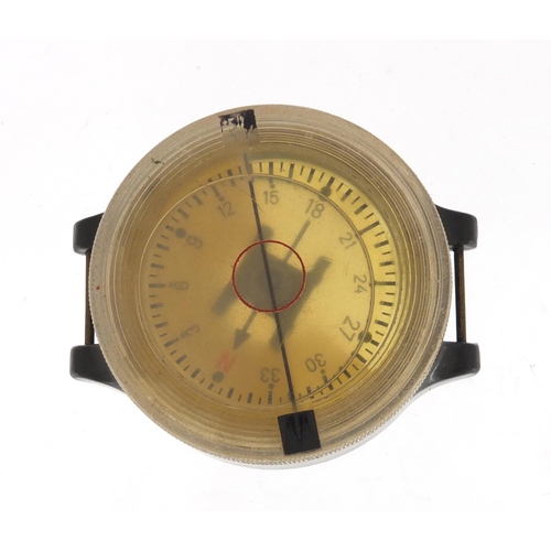 847 - Military interest compass, numbered AK39 F1 23235-1