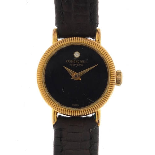 656 - Ladies Raymond Weil wristwatch, numberec 544 to the case 1.7cm in diameter