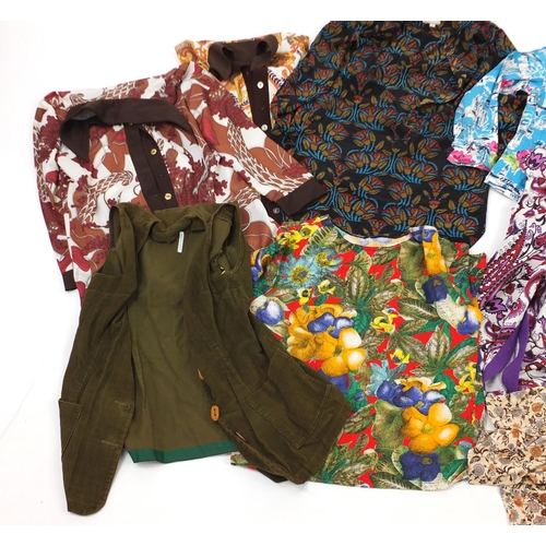 535 - Collection of 1970's Psychedelic clothing