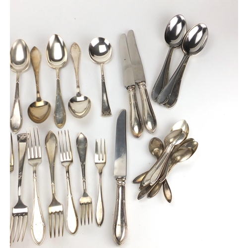 453 - Silver plated and stainless steel cutlery
