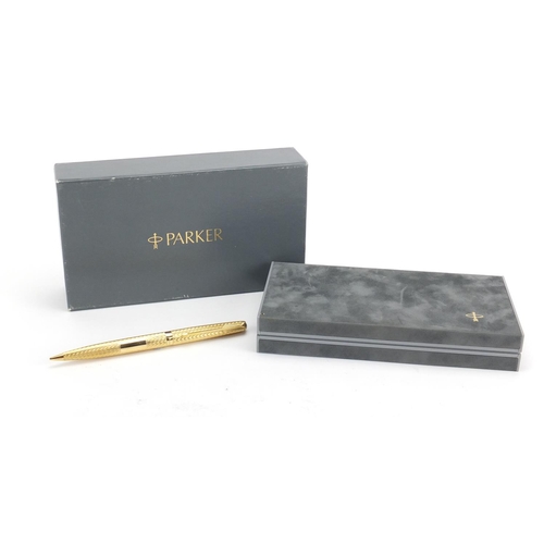 1 - Parker 61 18ct gold propelling pencil with fitted case and box, 30.4g