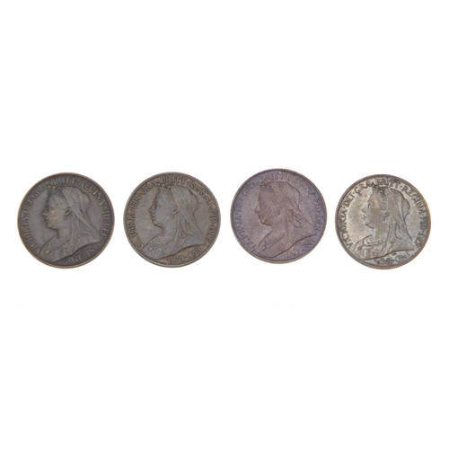 244 - Seven Queen Victoria farthings comprising dates 1895, 1896, 1897, 1898, 1899, 1900 and 1901