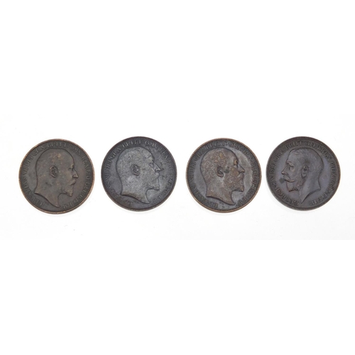 245 - Ten Edward VII and George V farthings comprising dates 1902, 1903, 1904, 1905, 1906, 1907, 1908, 190... 