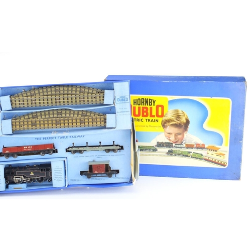 171 - Two Hornby Dublo electric train sets with boxes comprising models EDG17 and EDG18