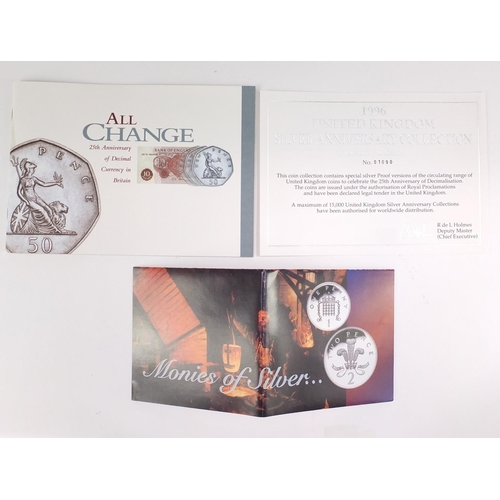 2635 - 1996 United Kingdom silver Anniversary Collection with case and certificate numbered  1090