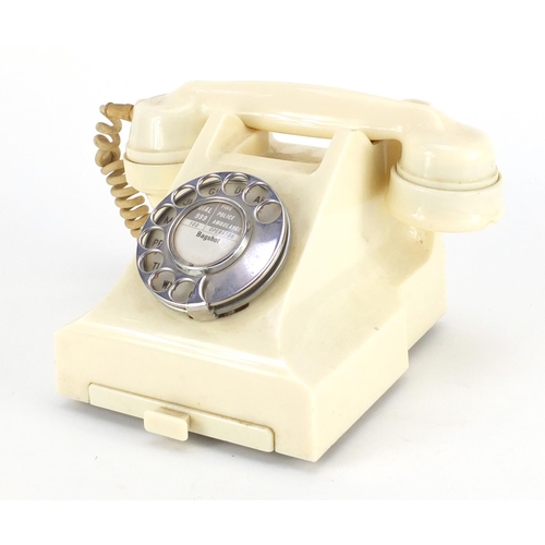 135 - Vintage GPO Bakelite dial telephone in ivory, 14cm high