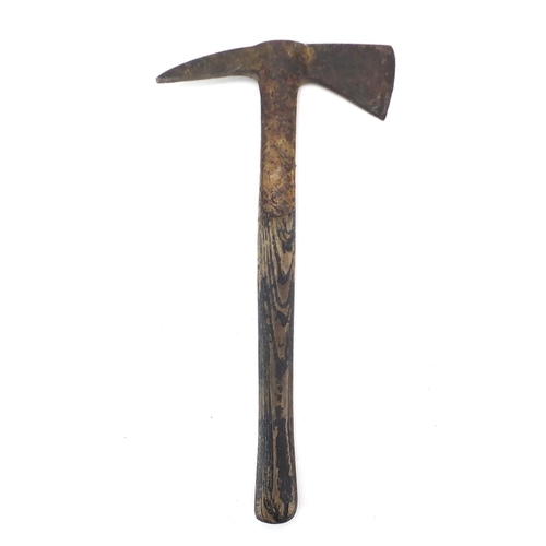 862 - Vintage fireman's axe, 38cm in length