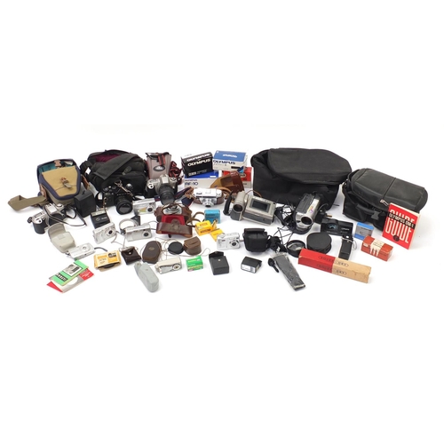 394 - Vintage and later cameras, camcorders, lenses and accessories including Samsung, Sharp, Zenit, Agfa ... 