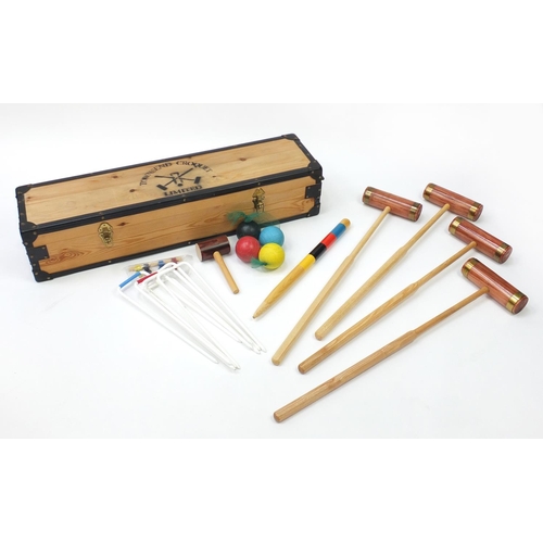 2123 - Townsend croquet set with pine case, the case 107.5cm wide