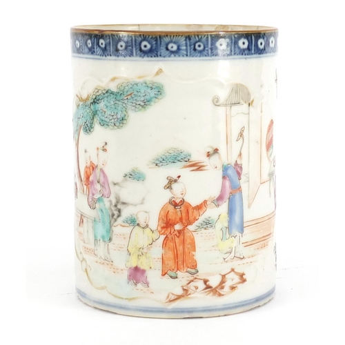 398 - Chinese porcelain tankard, hand painted in the famille rose palette with figures and flowers, 11cm h... 