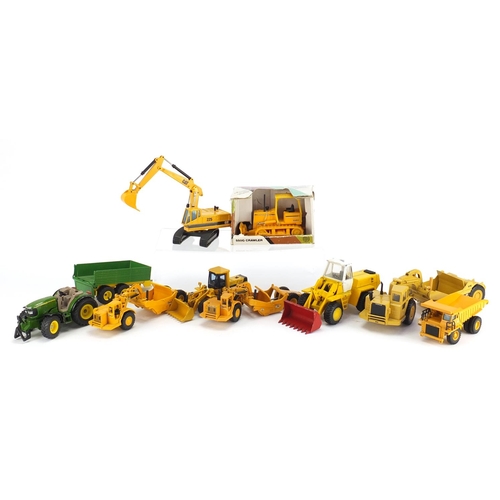 399 - Die cast construction vehicles and tractors including Ertl, Siku and NZG