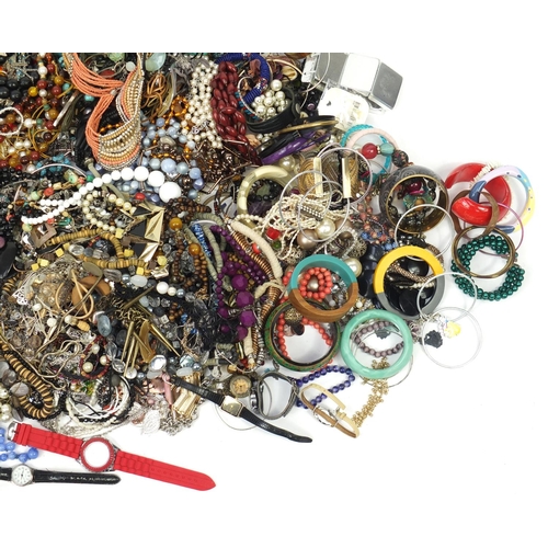 665 - Costume jewellery including necklaces, bracelets and wristwatches