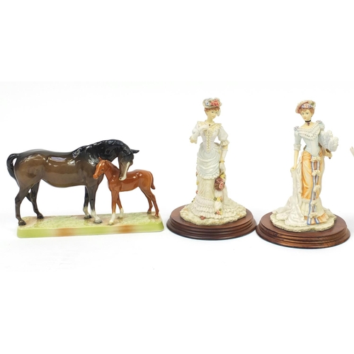 277 - Three Leonardo Collection figurines, doves and a Beswick horse and foal group