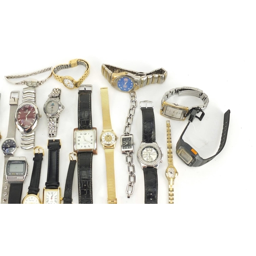 660 - Ladies and gentleman's' wristwatches including Rotary, Sekonda, Avia and Accurist