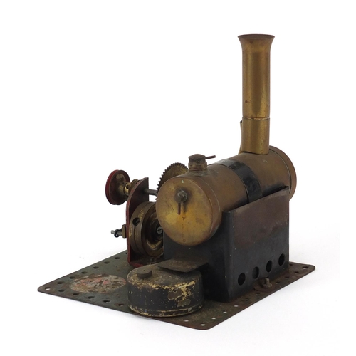 174 - Vintage model traction steam engine, 17cm high