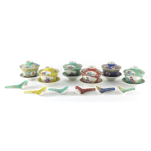 494 - Hand painted Chinese porcelain rice bowls, spoons and saucers, the largest 10.5cm in diameter