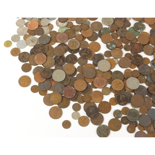 482 - Mostly British antique and later coinage including half crowns and shillings