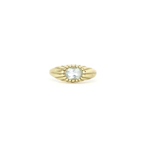 2899 - 9ct gold blue stone ring, size M, 1.7g