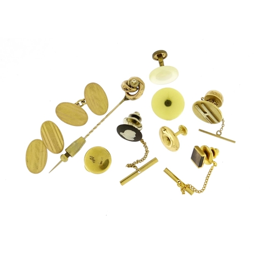 2944 - Cufflinks, studs and a diamond stick pin including 9ct gold 10.5g and 18ct gold 1.3g