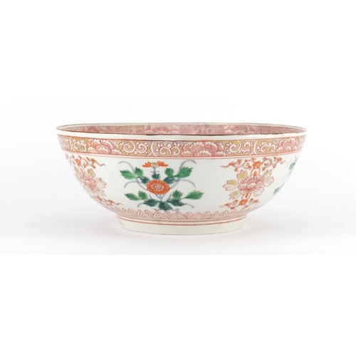 401 - Chinese porcelain bowl, hand painted with flowers, 25.5cm in diameter