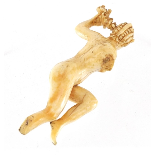 106 - Antique continental ivory carving of a nude female, 7cm high