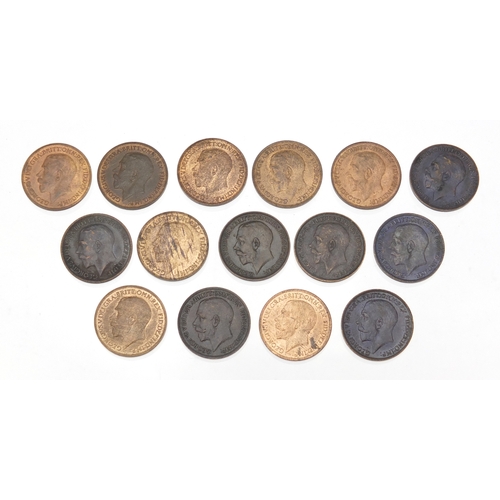 246 - Fifteen George V farthings comprising dates 1912, 1913, 1914, 1914, 1915, 1916, 1917, 1918, 1919, 19... 