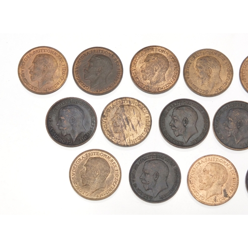 246 - Fifteen George V farthings comprising dates 1912, 1913, 1914, 1914, 1915, 1916, 1917, 1918, 1919, 19... 