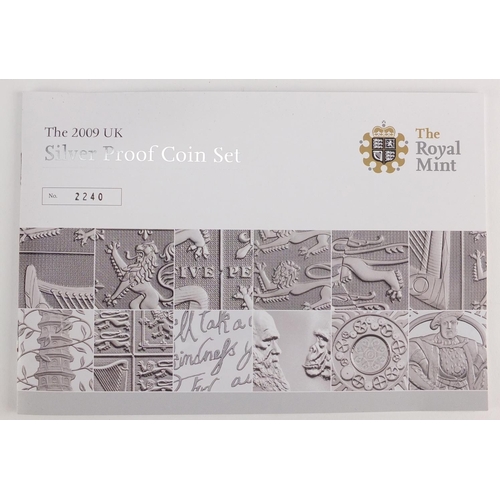 2621 - 2009 United Kingdom silver proof coin set including a Kew Garden fifty pence piece, with certificate... 