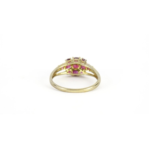 2704 - 9ct gold pink sapphire and diamond ring, size T, 2.7g