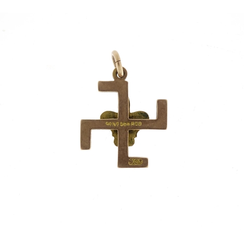 2801 - 9ct gold swastika pendant, 2.8cm high, 3.0g